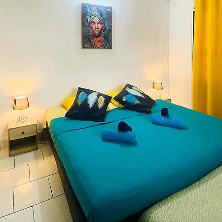 Auberge K-Wan Hostel - Proche Plages Deshaies Exterior photo