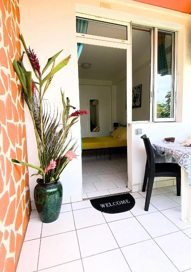 Auberge K-Wan Hostel - Proche Plages Deshaies Exterior photo
