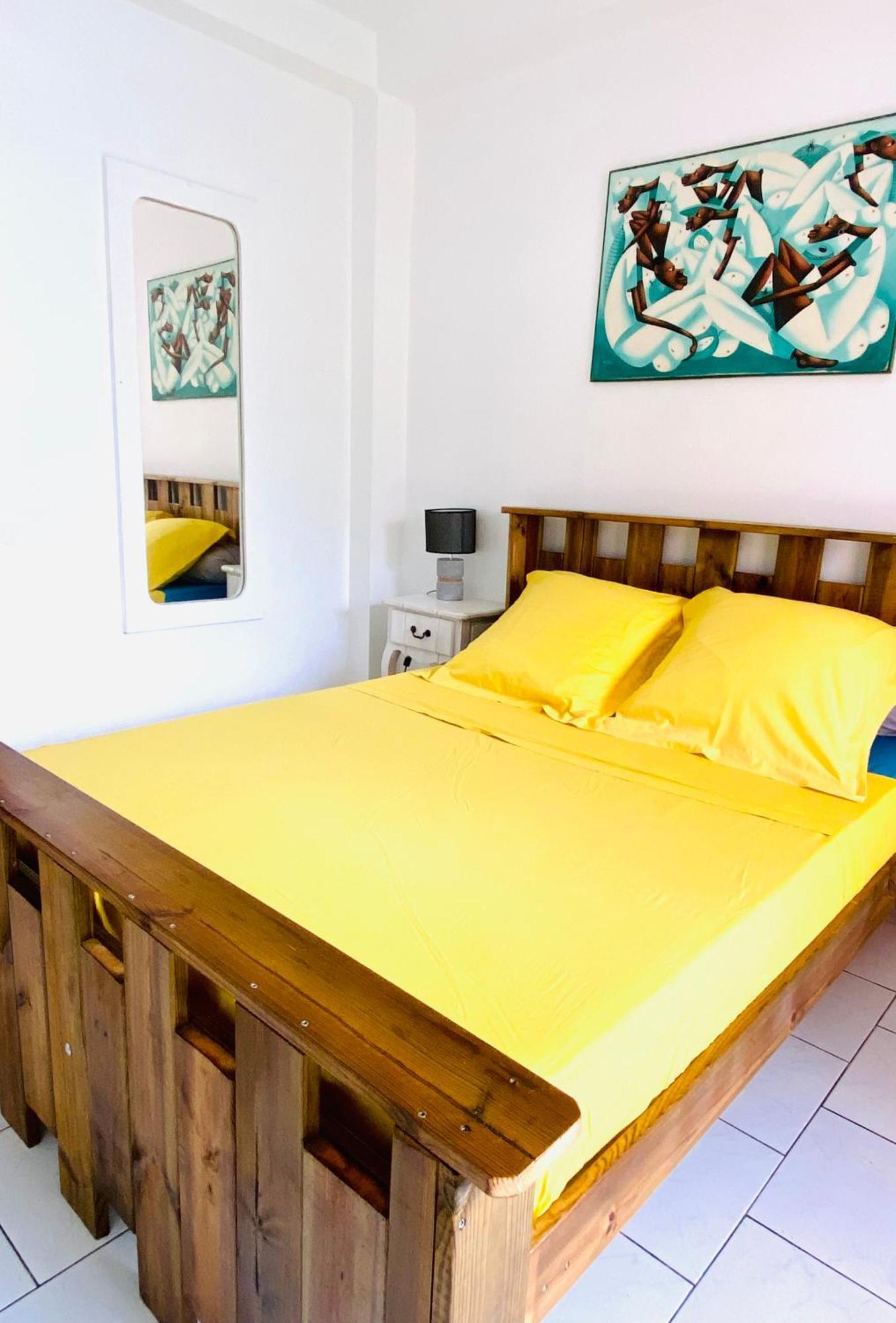 Auberge K-Wan Hostel - Proche Plages Deshaies Exterior photo